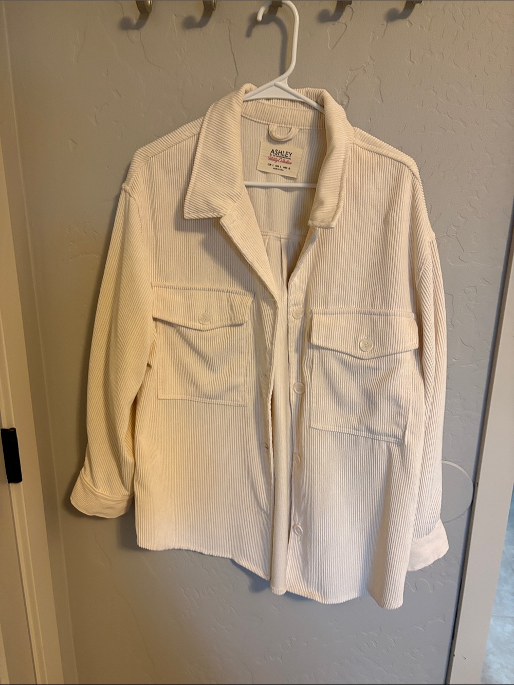 Ashley By 26 International Cream Corduroy Button-Front Utility Jacket NWOT